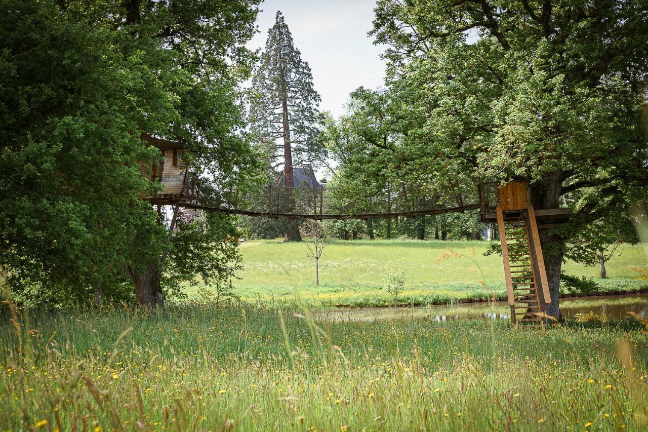 Cabane Perchee Dans Les Arbres Saint-Hilaire-en-Morvan Eksteriør billede